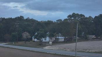 Weather camera view of Overshot NC.