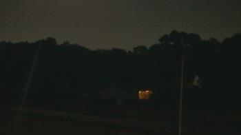 Weather camera view of Overshot NC.