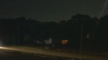 Weather camera view of Overshot NC.