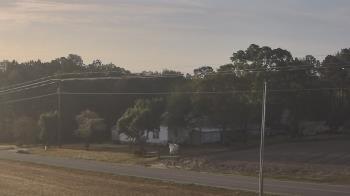 Weather camera view of Overshot NC.