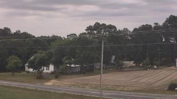 Weather camera view of Overshot NC.