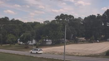Weather camera view of Overshot NC.