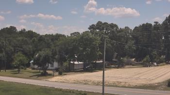 Weather camera view of Overshot NC.