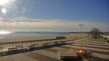 Weather camera view of Ocean Beach Park.