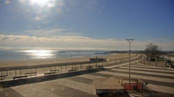Weather camera view of Ocean Beach Park.