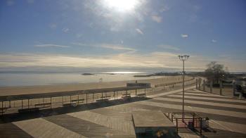 Weather camera view of Ocean Beach Park.