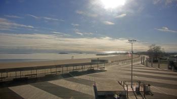 Weather camera view of Ocean Beach Park.