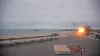 Weather camera view of Ocean Beach Park.