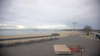 Weather camera view of Ocean Beach Park.