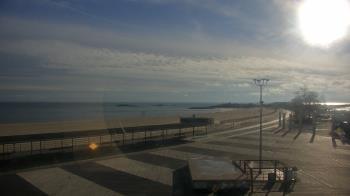 Weather camera view of Ocean Beach Park.