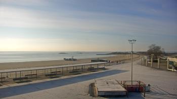 Weather camera view of Ocean Beach Park.