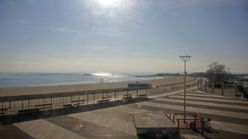 Weather camera view of Ocean Beach Park.