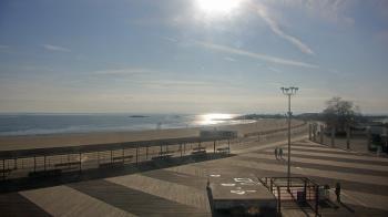 Weather camera view of Ocean Beach Park.