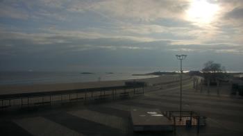 Weather camera view of Ocean Beach Park.