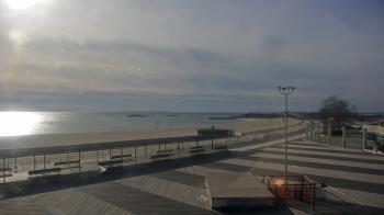 Weather camera view of Ocean Beach Park.