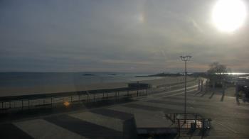 Weather camera view of Ocean Beach Park.