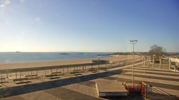 Weather camera view of Ocean Beach Park.