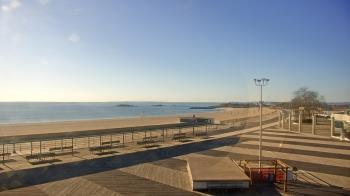 Weather camera view of Ocean Beach Park.