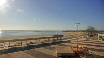 Weather camera view of Ocean Beach Park.