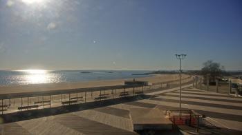 Weather camera view of Ocean Beach Park.