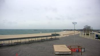 Weather camera view of Ocean Beach Park.