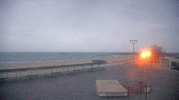Weather camera view of Ocean Beach Park.