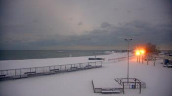 Weather camera view of Ocean Beach Park.