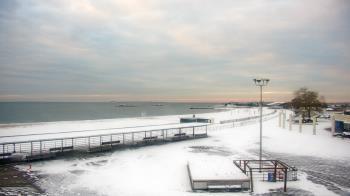 Weather camera view of Ocean Beach Park.