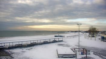 Weather camera view of Ocean Beach Park.