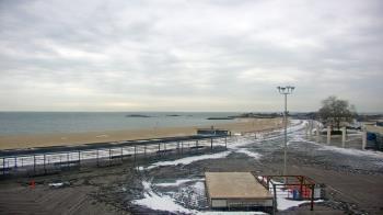 Weather camera view of Ocean Beach Park.
