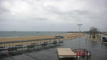 Weather camera view of Ocean Beach Park.