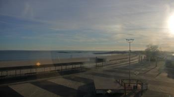 Weather camera view of Ocean Beach Park.