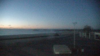 Weather camera view of Ocean Beach Park.
