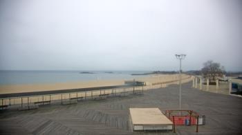 Weather camera view of Ocean Beach Park.