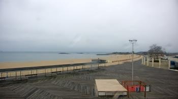 Weather camera view of Ocean Beach Park.