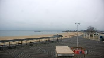 Weather camera view of Ocean Beach Park.