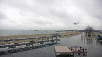 Weather camera view of Ocean Beach Park.
