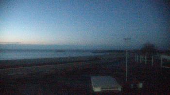 Weather camera view of Ocean Beach Park.