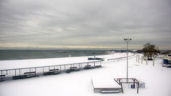 Weather camera view of Ocean Beach Park.