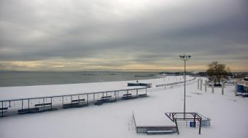 Weather camera view of Ocean Beach Park.