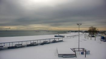 Weather camera view of Ocean Beach Park.