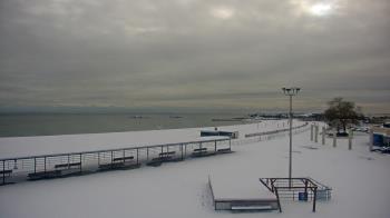 Weather camera view of Ocean Beach Park.
