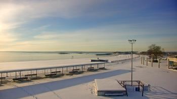 Weather camera view of Ocean Beach Park.