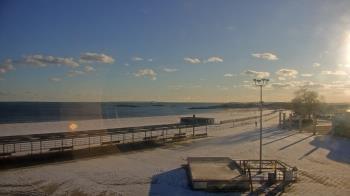 Weather camera view of Ocean Beach Park.