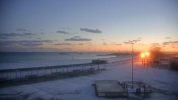 Weather camera view of Ocean Beach Park.