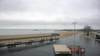 Weather camera view of Ocean Beach Park.