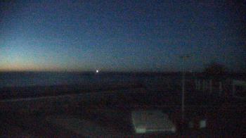 Weather camera view of Ocean Beach Park.
