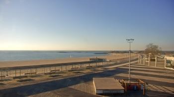 Weather camera view of Ocean Beach Park.