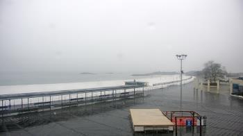 Weather camera view of Ocean Beach Park.