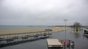 Weather camera view of Ocean Beach Park.